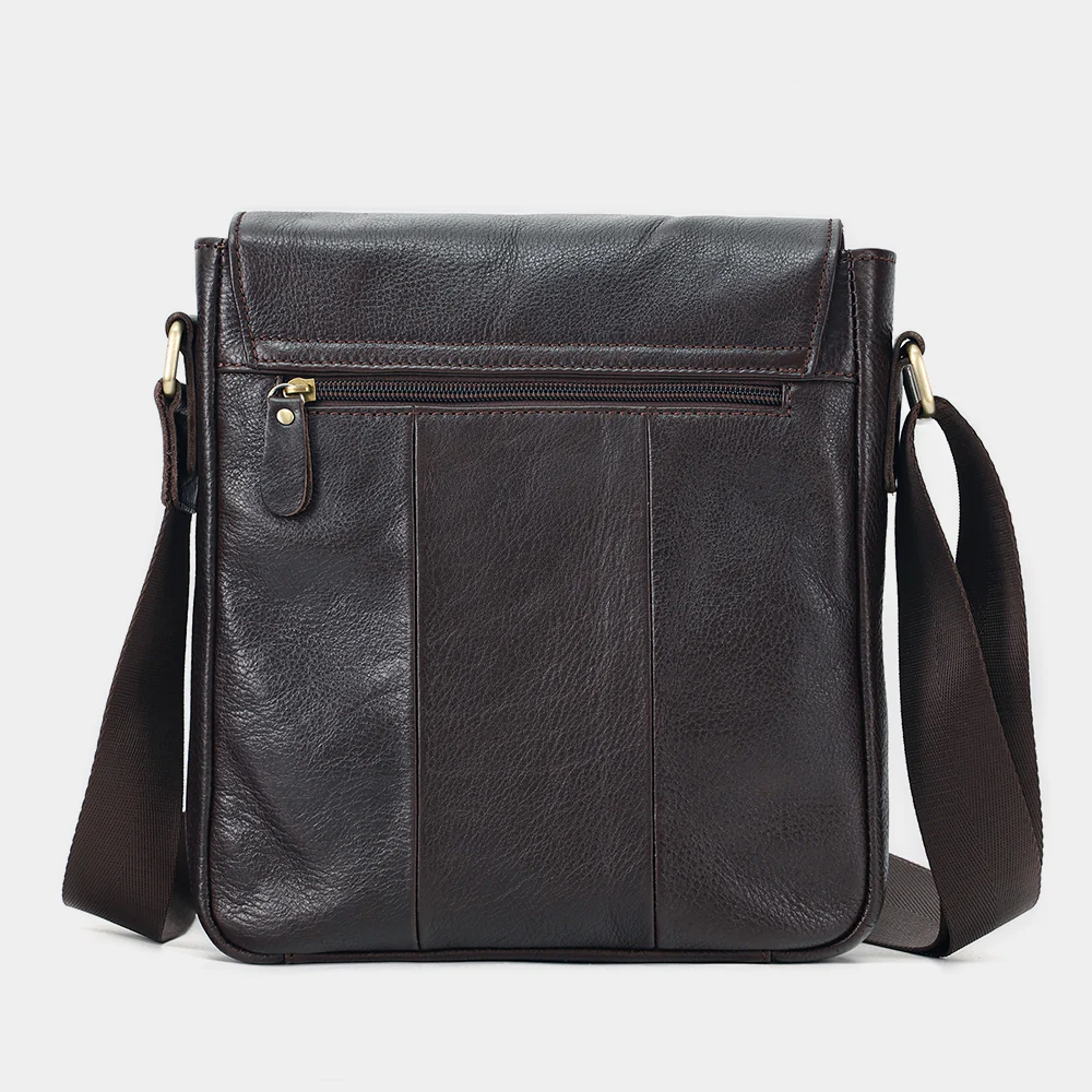 The Calimero crossbody bag rear view with zip compartment
